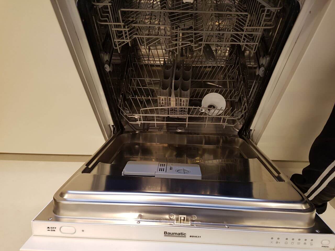 steam cleaning oven E7